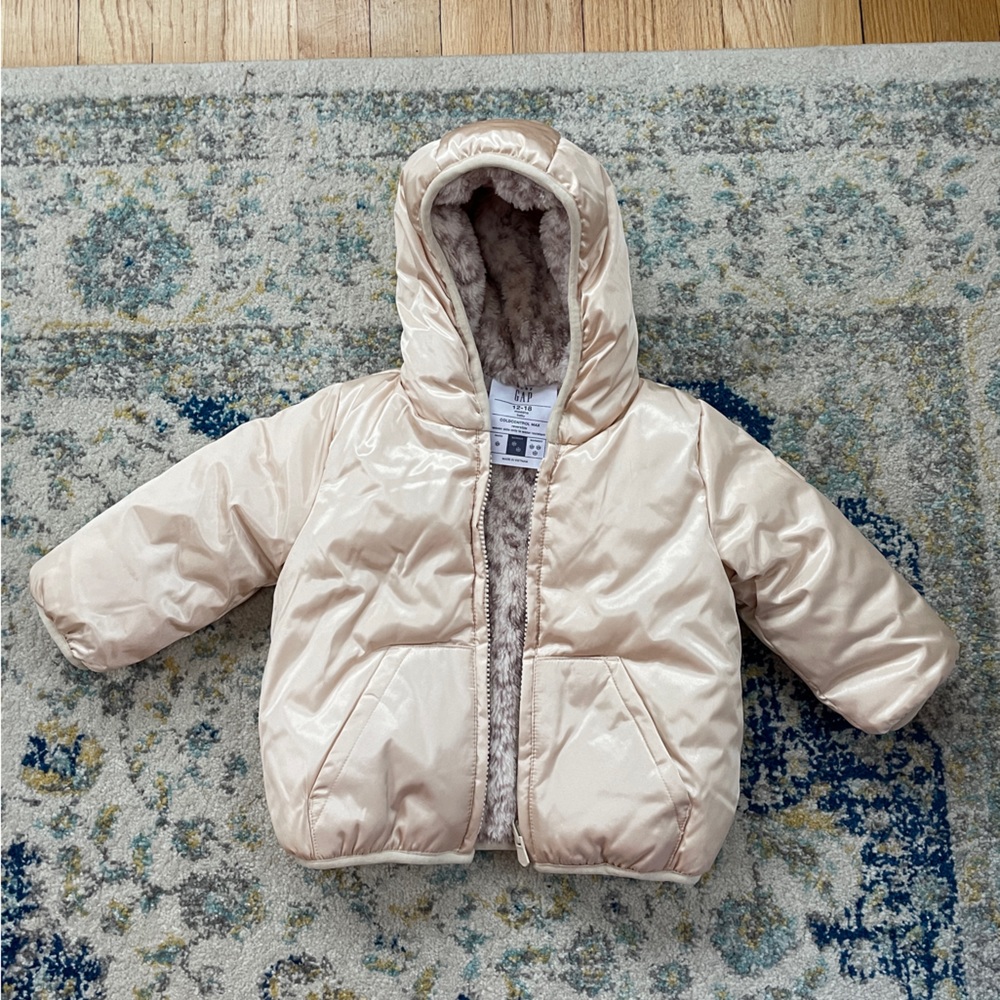 BabyGap 12/18month cold control max Coat LIKE NEW